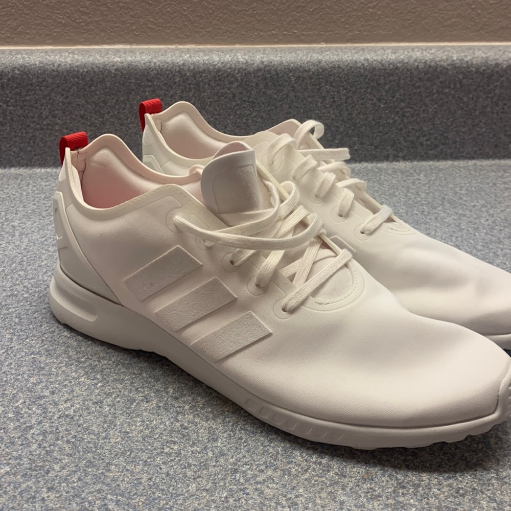 Adidas tennis shoes
